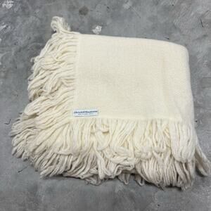 Churchill Weavers White Handwoven throw Baby Blanket Berea Kentucky Fringe 40x40